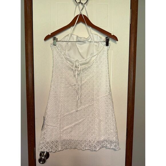 NWT Lulu’s Lace Travel White Floral Crochet Lace Backless Mini Dress Size Large - Picture 4 of 16